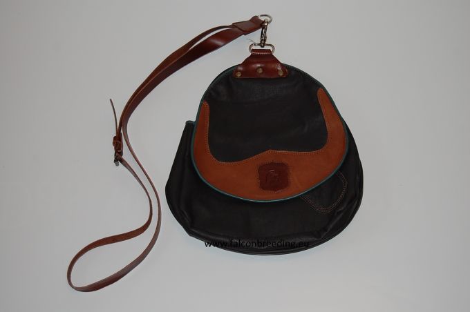 Falknertasche mit Karabiner
