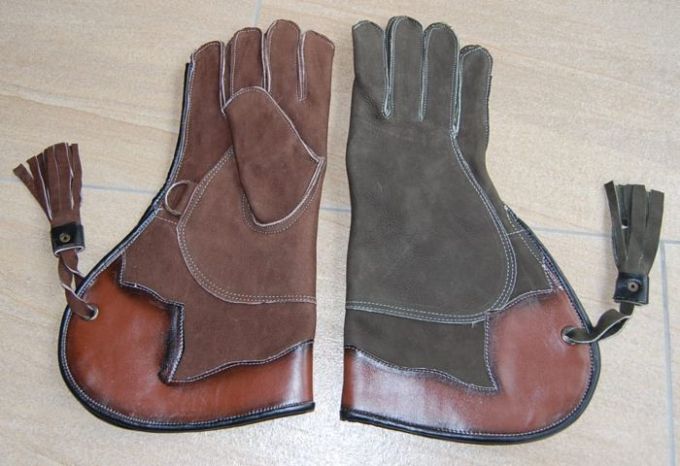 Falknerhandschuh für Linkshänder